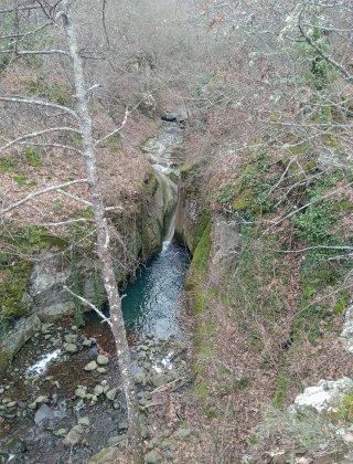 Dermendere Lower Waterfall