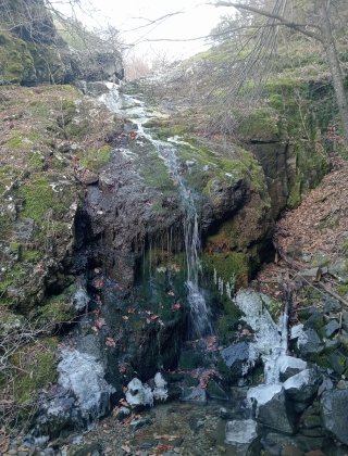 Lesha Waterfall 4