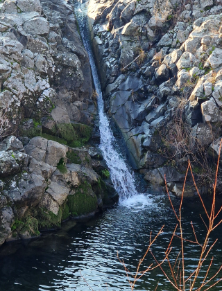 Topchi Dere Waterfall