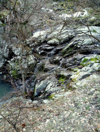 Горен праг Житковец
