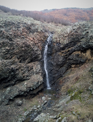 Водопад десен приток Чуковска река