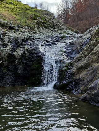 Долен водопад Джералдере