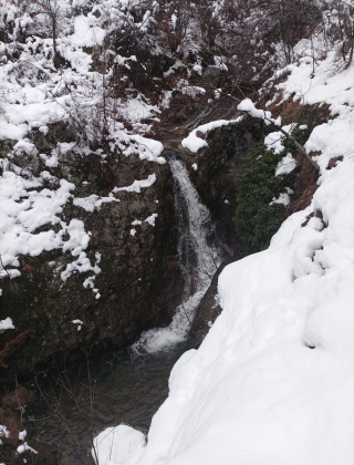 Upper Kurt Dere Waterfall