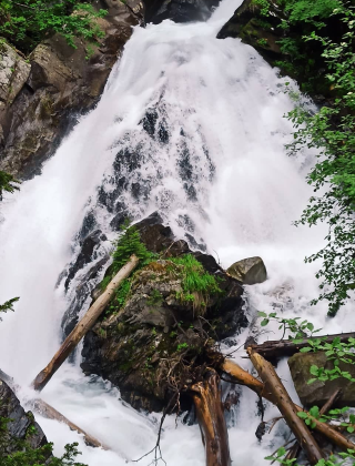 Yulenski Skok Waterfall