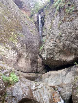 Bobovitsa Lower Waterfall
