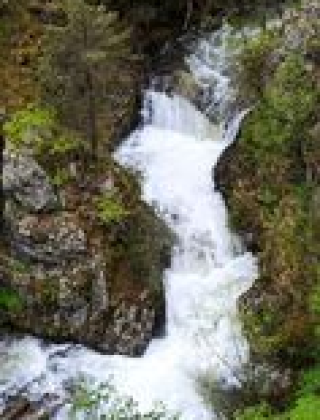Kazanite Belitsa Waterfalls