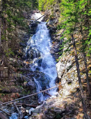 Yanchov Lower Waterfall