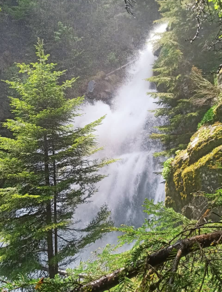 Nehtenski Upper Waterfall
