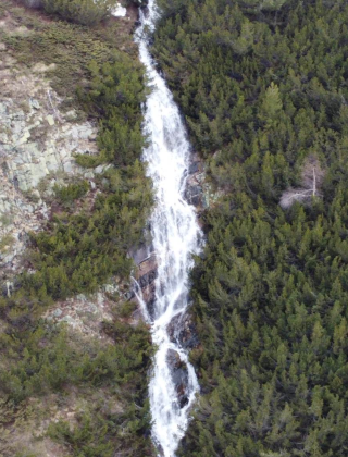 Malka Uzunitsa Waterfall 