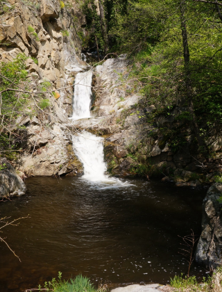 Mechkulska Reka Waterfall 8