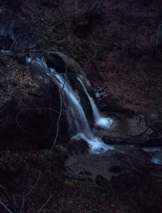Lopovo Waterfall 2