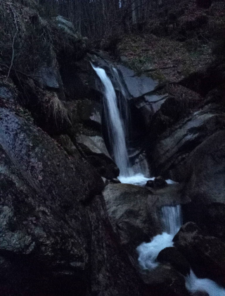 Lopovo Waterfall 3