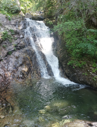 Otovishki Waterfall