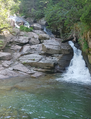 Otovishki Waterfall 9