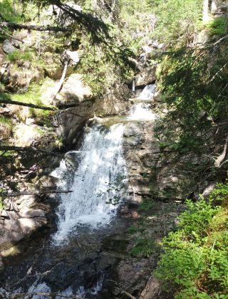 Otovishki Waterfall 11