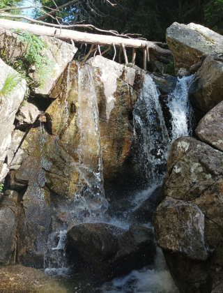 Otovishki Waterfall 16