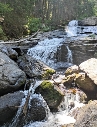 Skakavitsa Waterfall 8