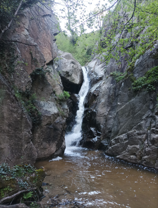 Mechkulski Lower Waterfall
