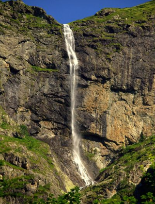 Vidimsko Praskalo Waterfall