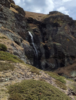 Golyamoto Praskalo Waterfall