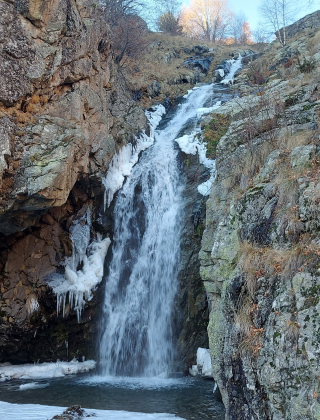 Водопад Сакардере 22