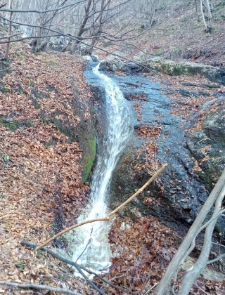 Водопад Безименно дере 4