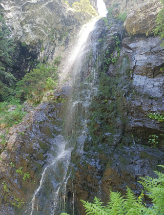 Opadzhashko Praskalo Waterfall