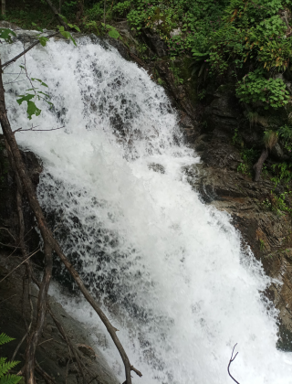 Damardere Waterfall 2