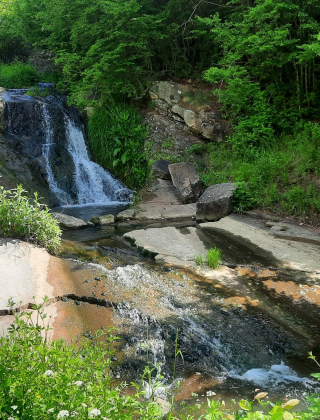 Starata Reka Lower Waterfall