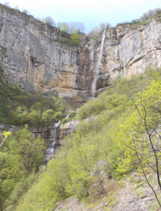 Skaklya (Zasele) Waterfall
