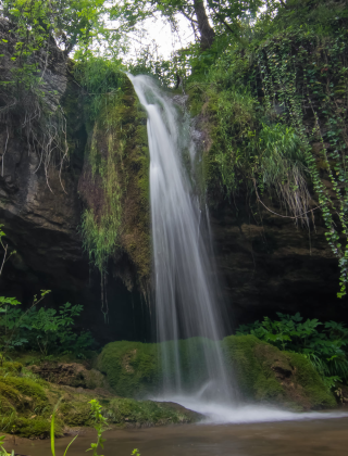 Водопад Скря скок