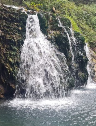 Kuninski Waterfall