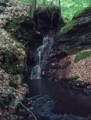 Shirokata Presoya Waterfall