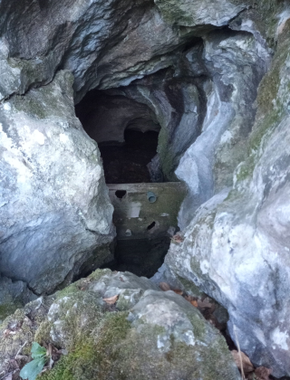 Извор Майките