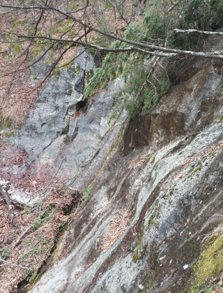 Сухия водопад Краставото дере