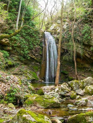 Hrimishtensko Dere Waterfall