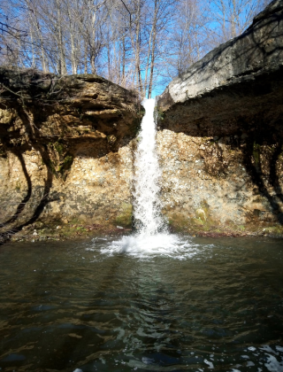 Водопад Гюллек