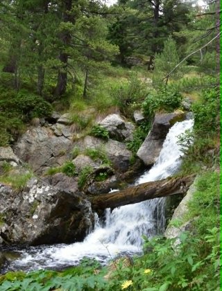 Gazeyski Waterfall