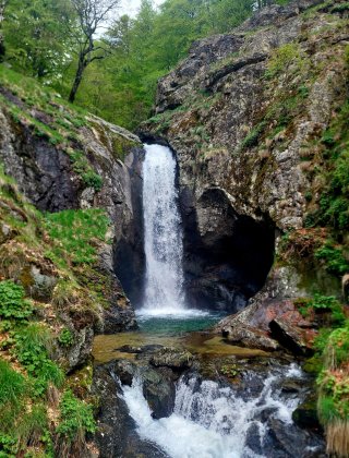 Tundzhanski Waterfall