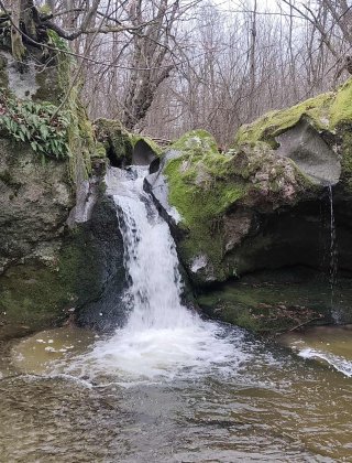 Almalak Dere Lower Waterfall