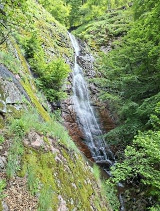 Skokov Dol (Vasilyovo) Waterfall