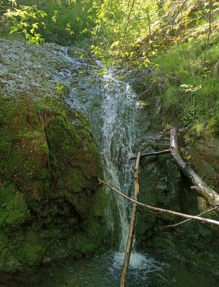 Водопад Ададереси 4