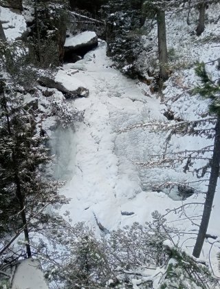 Dzherman Upper Waterfall