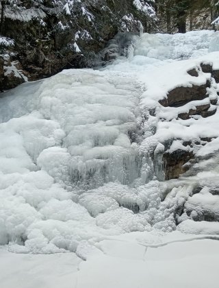 Dzherman Lower Waterfall