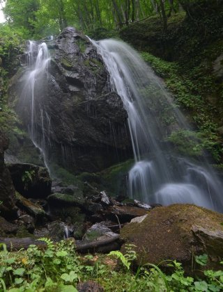 Dyavolskite Vodi Lower Waterfall