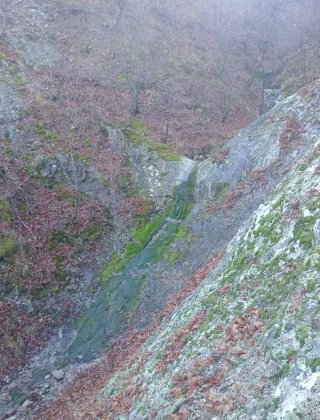 Dimkin kamak Waterfall