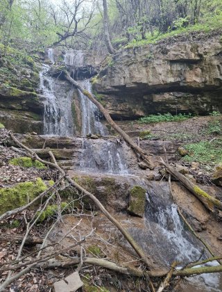 Varovititsa Upper Waterfall
