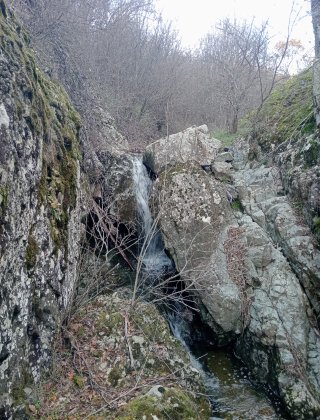 Kruski Dol Waterfall