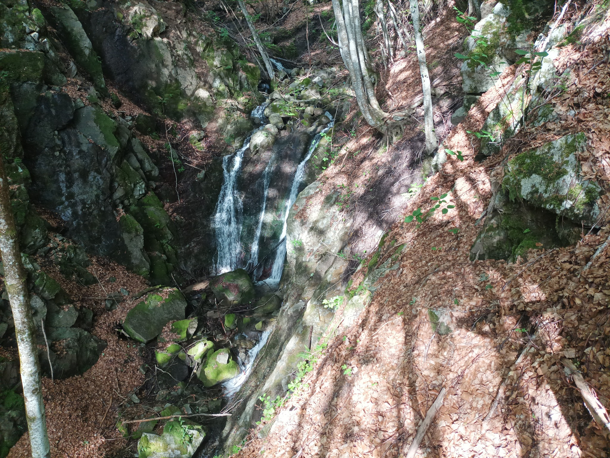 Водопад Среднишки дол 11