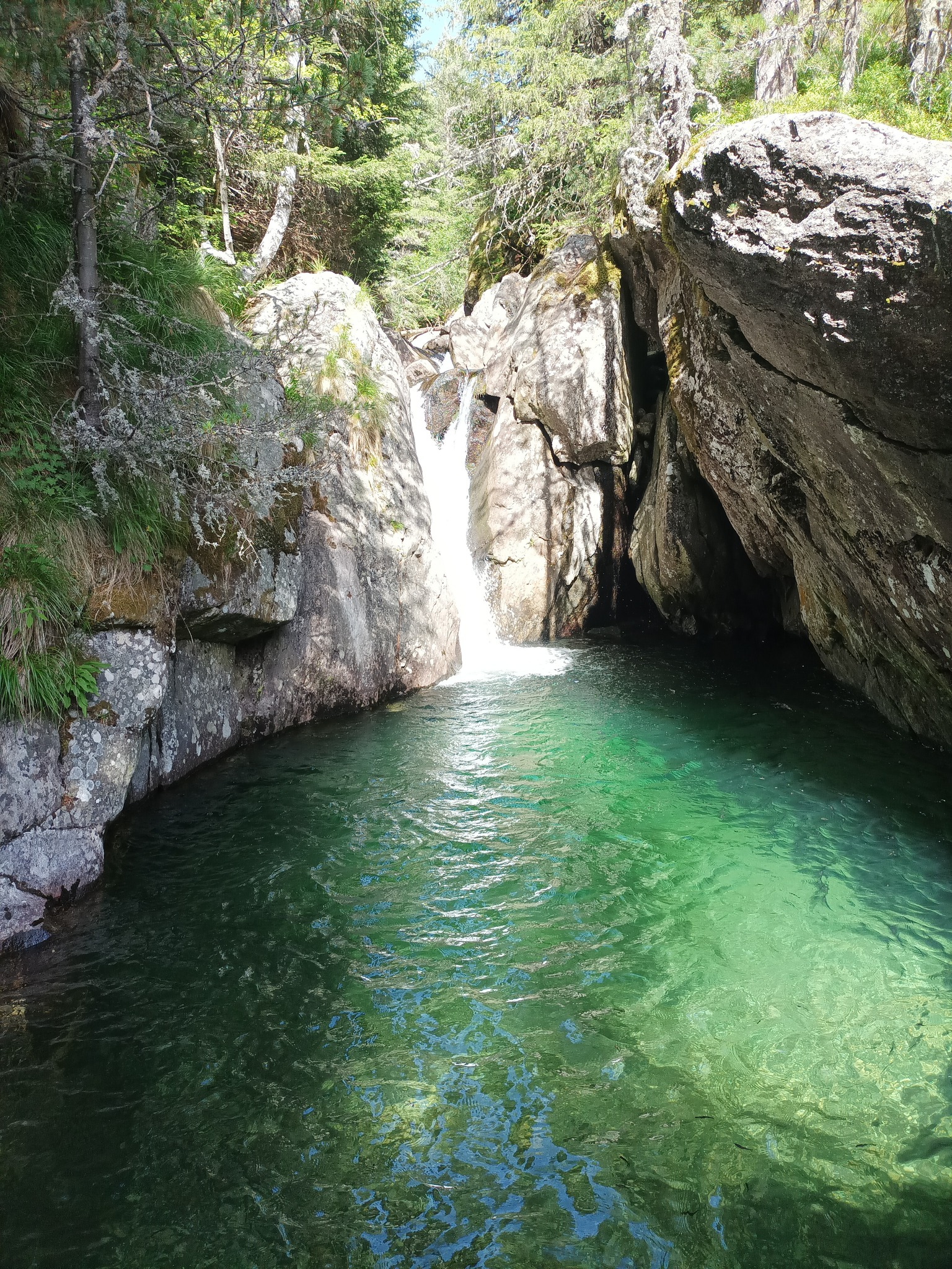 Отовишки водопад 14